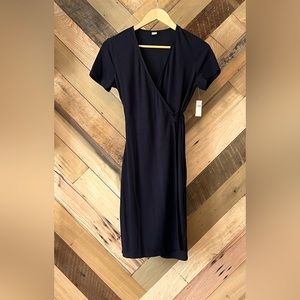 **SALE**🎉🎉Old Navy Women's Cap-Sleeve Wrap Dress ***NWT***